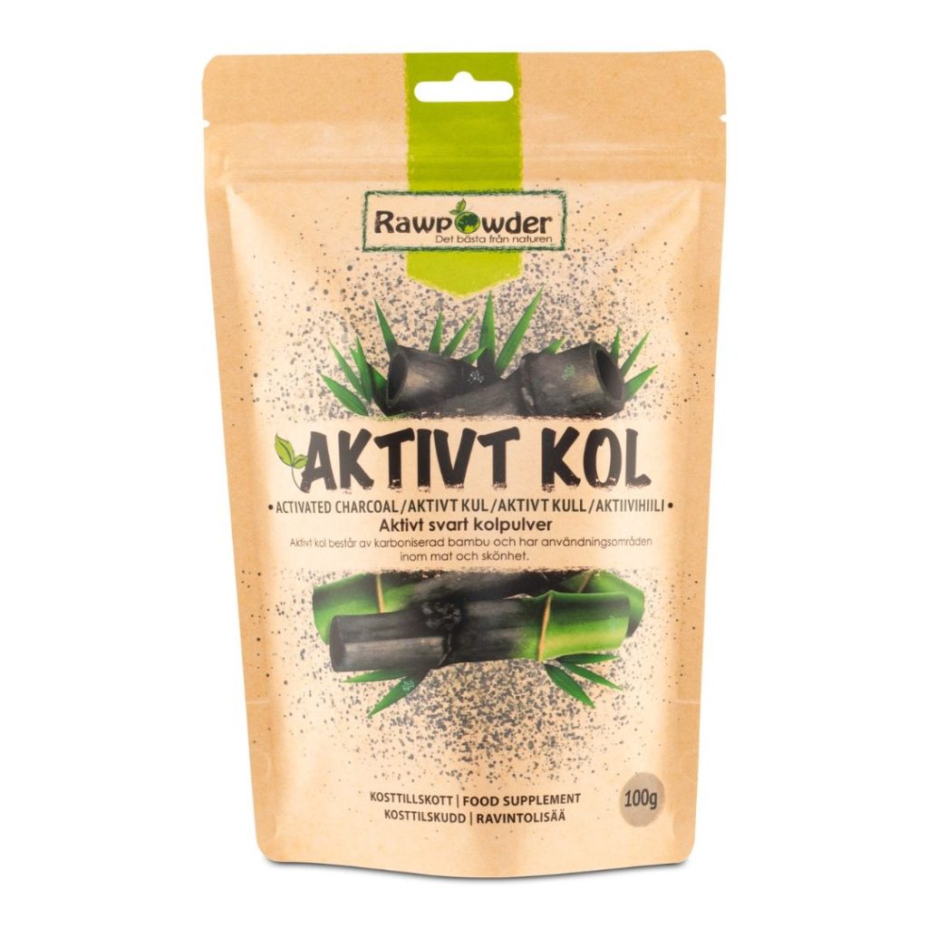 RawPowder Aktivt Kul Pulver i en brun pose med 100 g kulpulver.